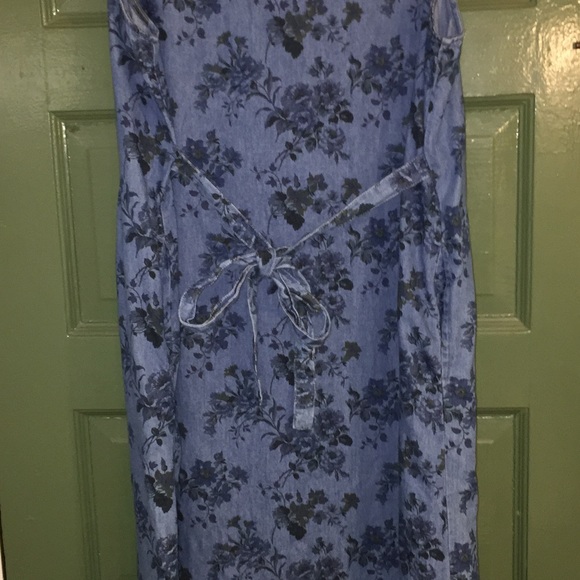 Vintage Capacity Blue Floral Jean Dress - Picture 5 of 11